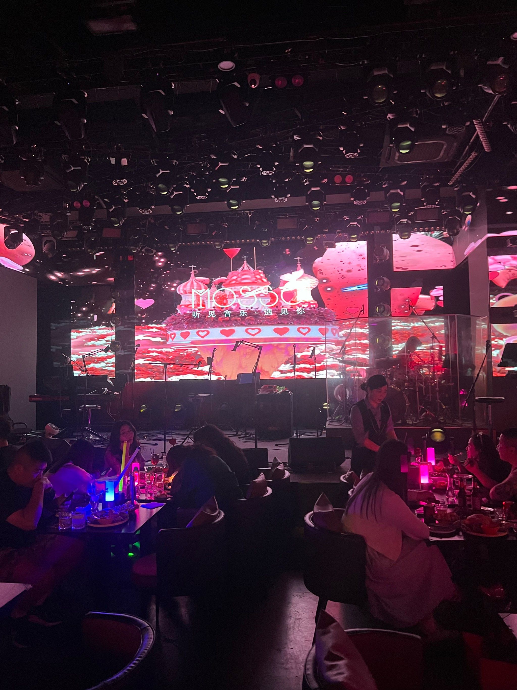 洛阳商务ktv多少钱一个小时解析-偃师市ktv预定